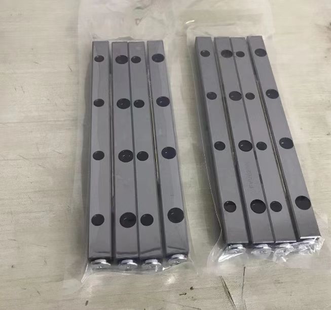 直线导轨型号